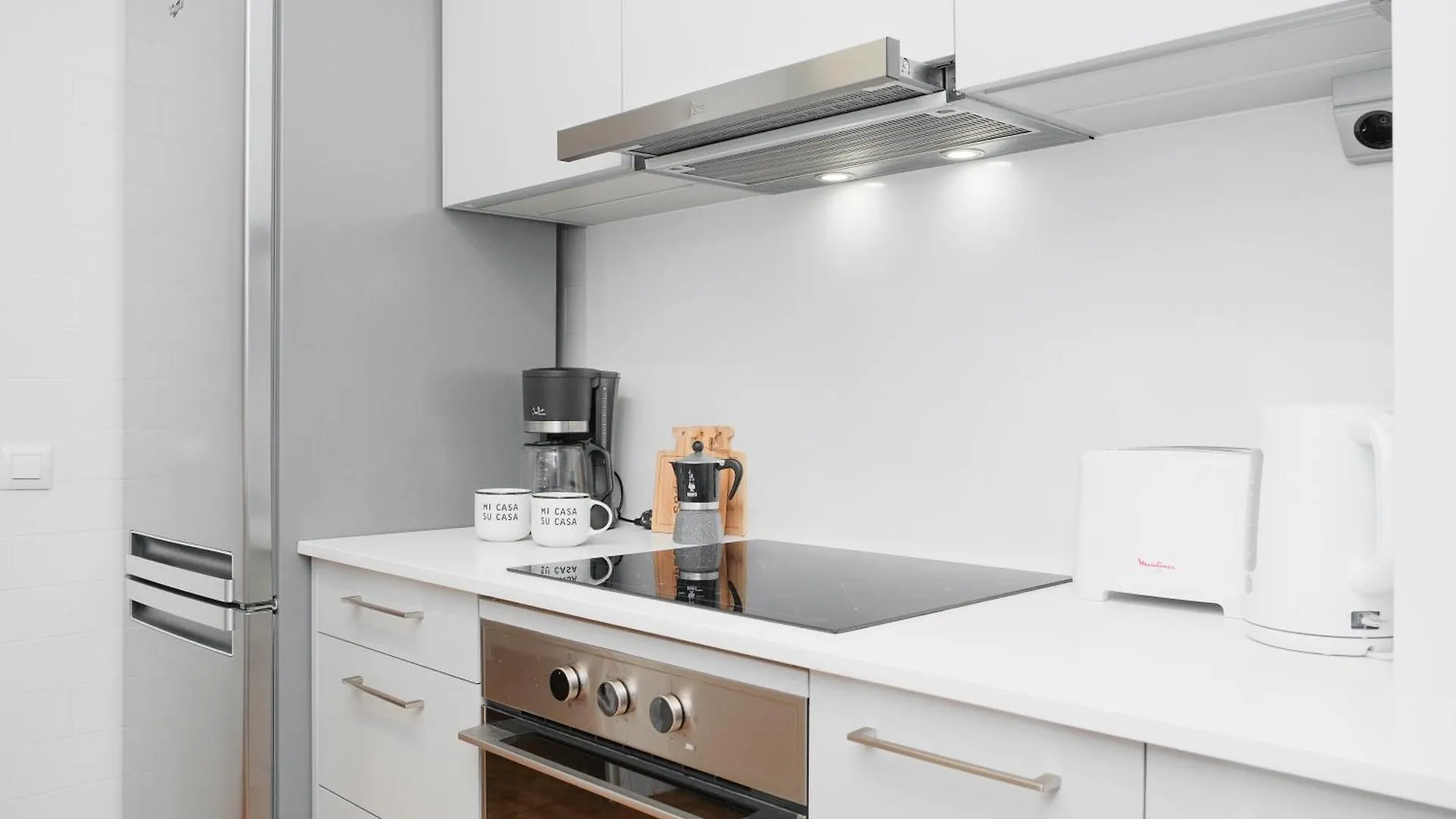 Lets Holidays Apartment Commercial Area 滨海托萨